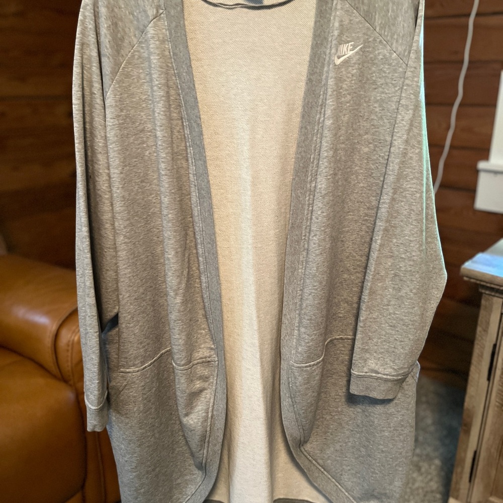Nike 3x Light Gray Open-Front Cardigan(60”B x 42”back length)With pockets